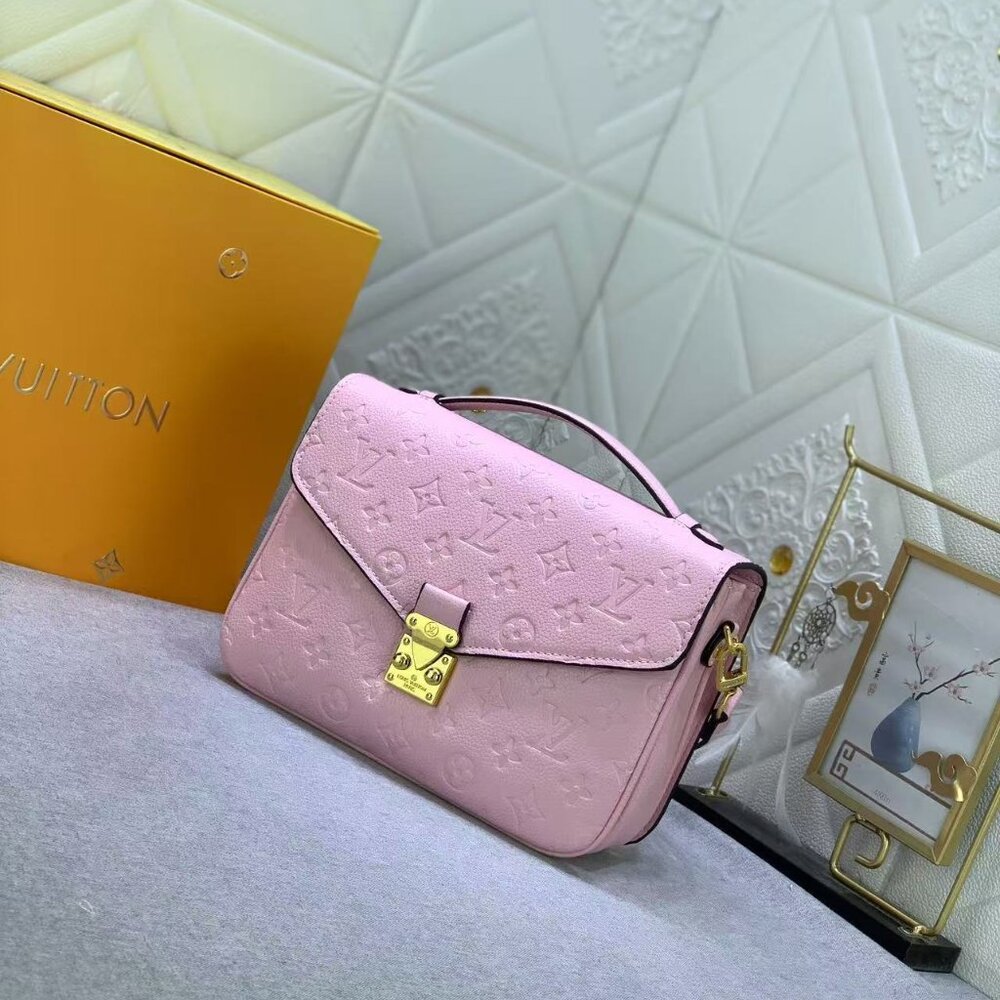 <AUTHENTIC>Louis Vuitton bag - image 9